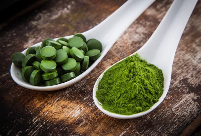 Les effets et bénéfices de la spiruline sur les cheveux
